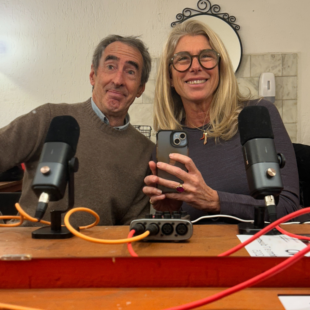 ENRICO BONAVERA  ai microfoni di SU LA MASCHERA